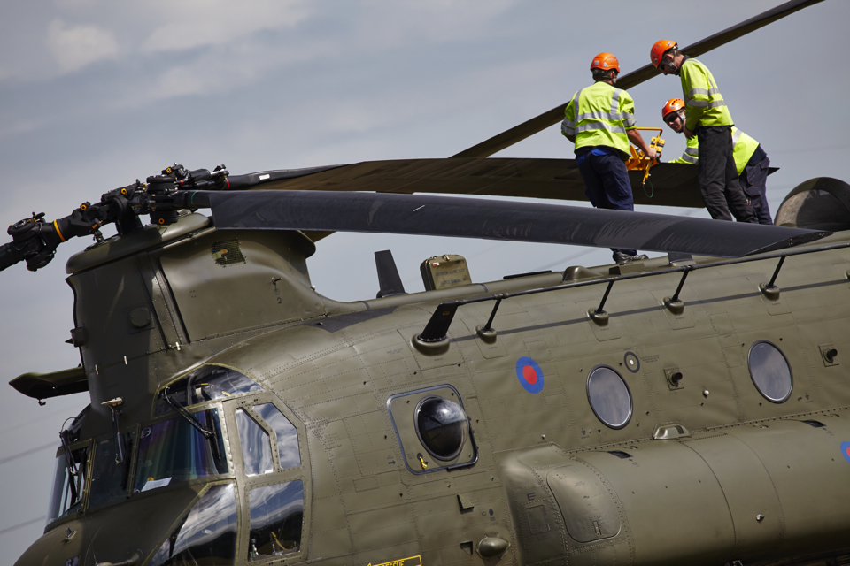 Vector Aerospace Chinook blade inspection