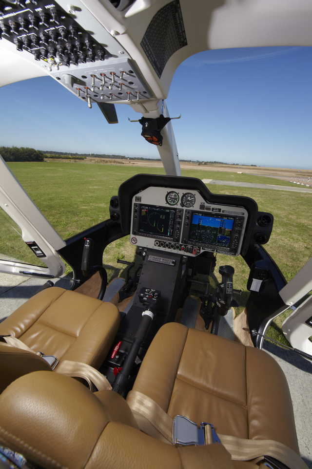 Bell Textron 407 GX Helicopter Cokpit