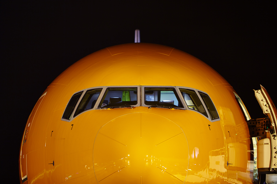 Boeing 777 Night shoot Liége Cargolux